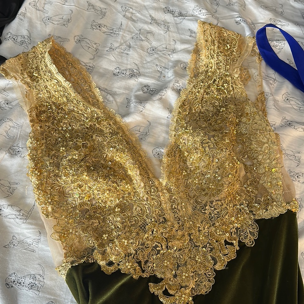 SPECIAL OCCASION/ PROM DRESS